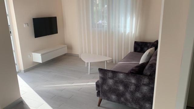 Vila Llano Vlore Luaran gambar